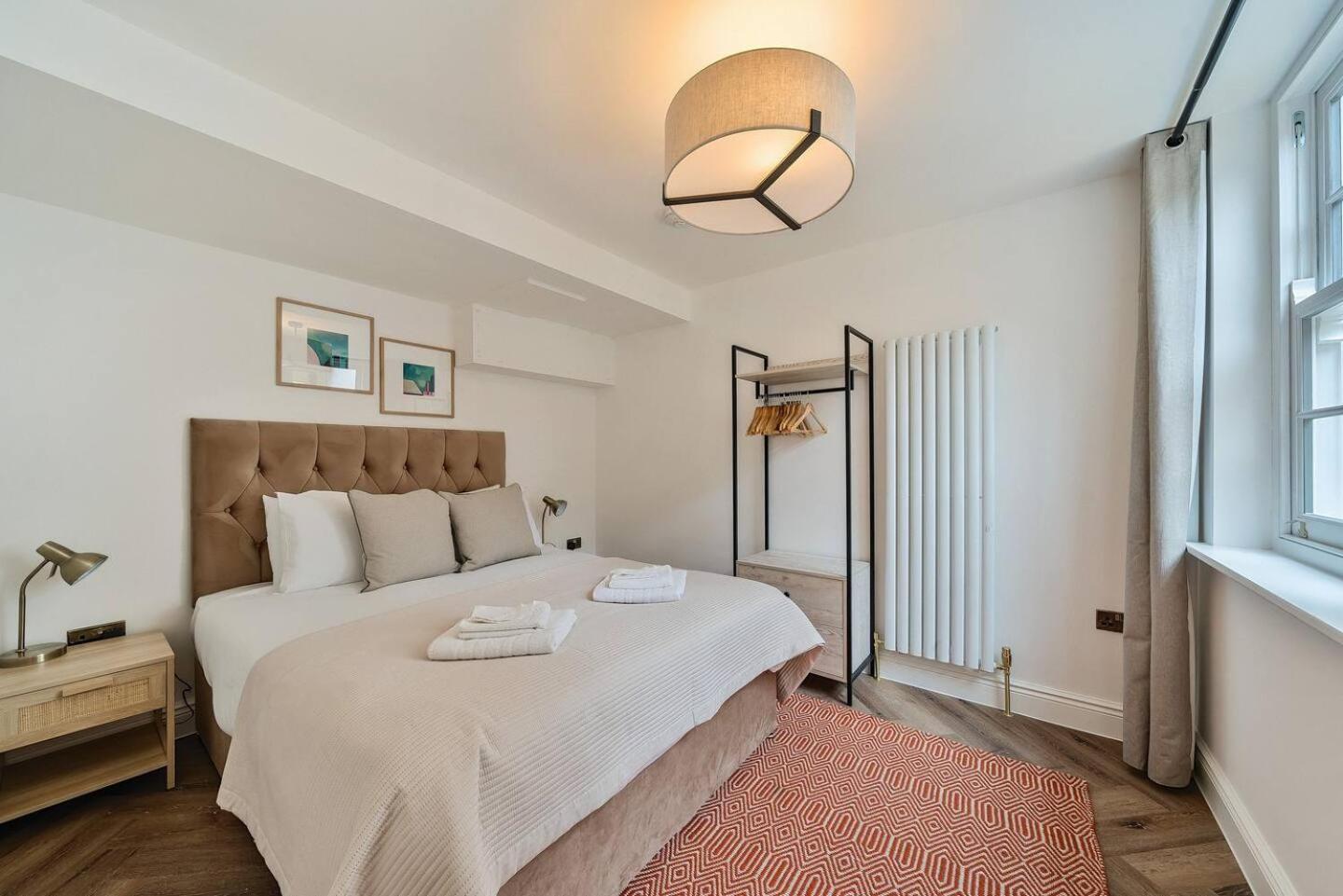 Appartement Pass The Keys Stylish Flat With Courtyard Londres
